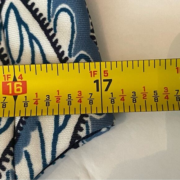 Vince Camuto Blue White Print Fit & Flare Party Date Night Dress NWOT Size 6 - Picture 12 of 14